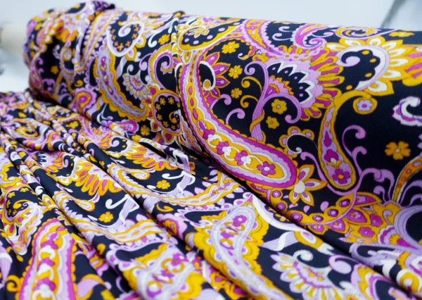 Classy Paisley Design in Italian Printed Jersey 100% Viscose